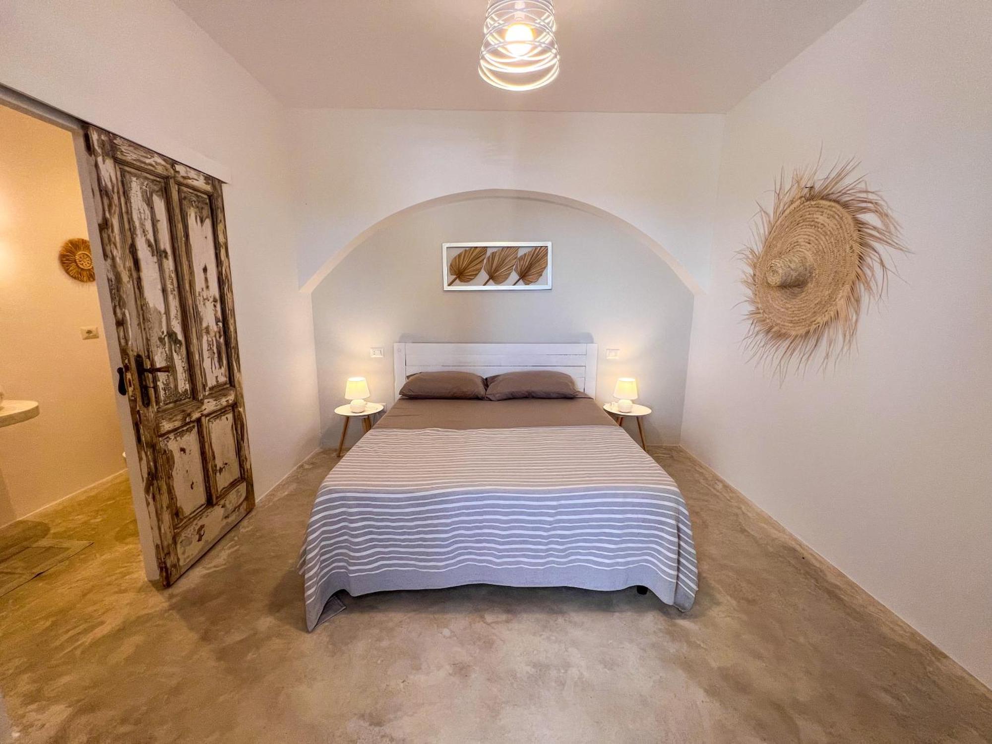 Le Stanze Di Chloe Hotel ตาเวียโน ภายนอก รูปภาพ